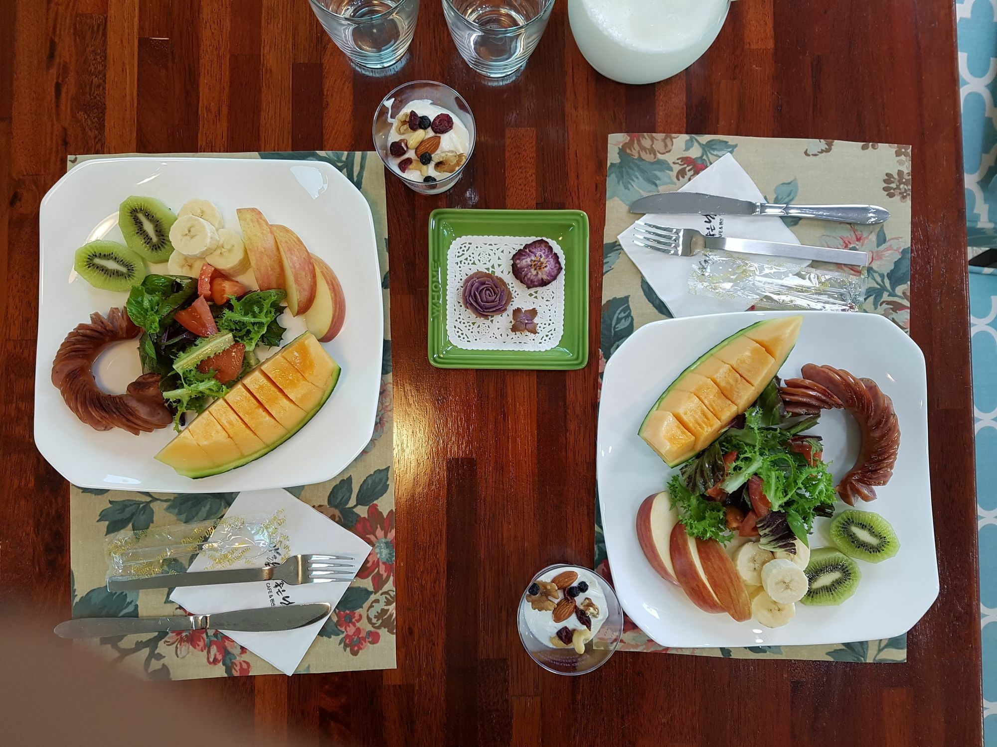 Wind Jeju Cafe&Pension Seogwipo Bagian luar foto